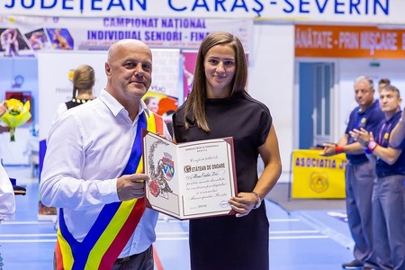 Alina Vuc a devenit cetăţean de onoare al municipiului Reşiţa