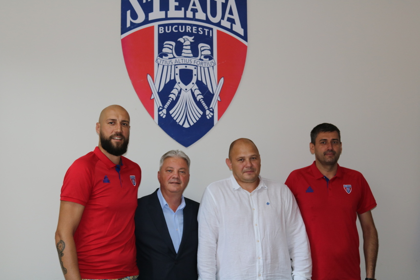 Fostul internaţional Cătălin Burlacu, noul antrenor al echipei de baschet Steaua Bucureşti