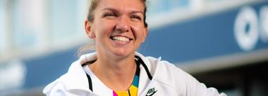 Sfaturi amuzante oferite de Halep şi alte sportive celebre tinerelor jucătoare pentru conferinţele de presă: Nu adormi. Este ok să îţi arăţi emoţiile, dar nu te enerva - VIDEO