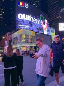 Simona Halep, celebrată în Times Square, după meciul cu Nicole Gibbs de la US Open