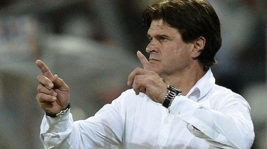 Federaţia din Guineea a ales noul selecţioner: Didier Six. Pentru acest post erau preselecţionaţi şi Motroc şi Ranieri