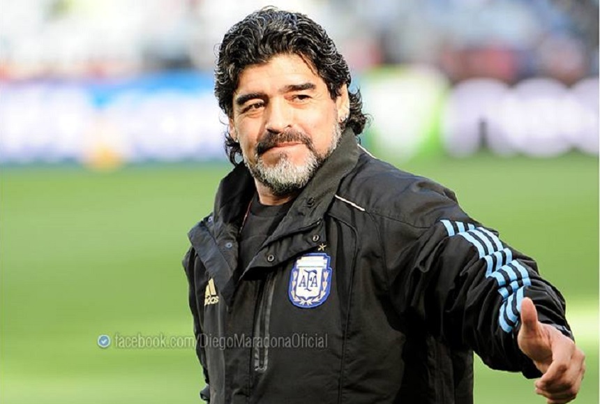 Maradona a debutat cu o înfrângere pe banca tehnică a echipei Gimnasia La Plata 