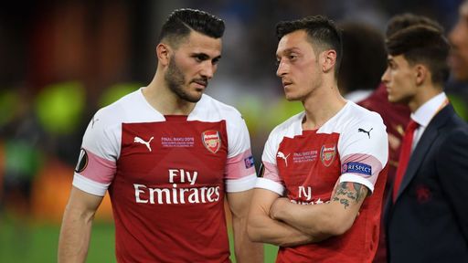 Un bărbat a pledat vinovat în cazul atacului asupra fotbaliştilor Mesut Ozil şi Sead Kolasinac