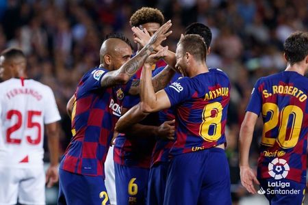 FC Barcelona – FC Sevilla, scor 4-0 în LaLiga. Pe final au fost eliminaţi Araujo şi Dembele