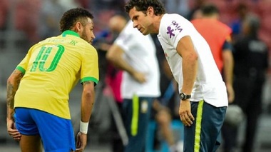 Brazilia a remizat cu Nigeria, scor 1-1, într-un meci amical la care Neymar a părăsit terenul după doar 12 minute;  Argentina, 6-1 cu Ecuador