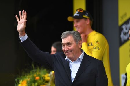 Eddy Merckx va rămâne în spital câteva zile. Fostul ciclist nu mai este la terapie intensivă