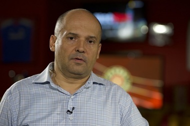 Fotbal All Inclusive la Look Plus: Maraton de opt ore de emisiune live cu Radu Banciu şi cu invitaţii săi, începând din această duminică