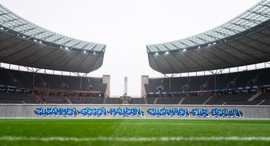 Un "Zid al Berlinului", pe Stadionul Olimpic din capitala Germaniei