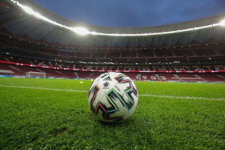 "Tricolorii" vor testa la meciul cu Spania mingea oficială a EURO 2020, Uniforia