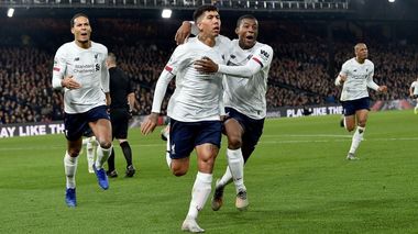 Premier League: Liverpool rămâne neînvinsă; Arsenal, un punct obţinut în minutul 90+6 la meciul cu Southampton