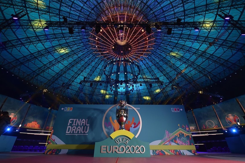 Ceremonia de tragere la sorţi a grupelor Euro-2020 a început la Romexpo