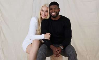 Lindsey Vonn şi-a cerut iubitul de soţ de Crăciun, deşi era logodită cu el din august. “Şi bărbaţii ar trebui să primească inele de logodnă”, afirmă  ea