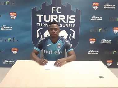 Turris Turnu Măgurele l-a achiziţionat pe nigerianul Samson Nwabueze