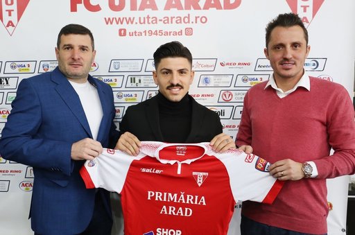 Un fundaş grec cu meciuri jucate în Champions League şi Europa League, la UTA