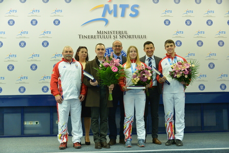 Sportivii medaliaţi la JOT Lausanne 2020 au fost premiaţi de ministrul
Tineretului şi Sportului