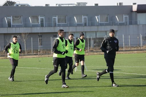 Arbitrii din Liga 1 au susţinut testele fizice înaintea reluării campionatului