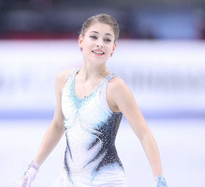 Rusoaica Alena Kostornaia, campioană europeană la patinaj artistic; Rusia a câştigat toate titlurile la Graz