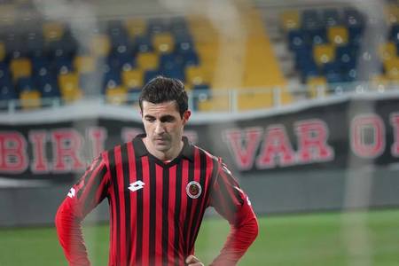 Bogdan Stancu a adus victoria echipei Genclerbirligi în campionatul Turciei: 1-0 cu Alanyaspor