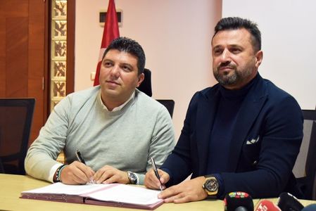 Bulent Uygun este noul antrenor al echipei Denizlispor