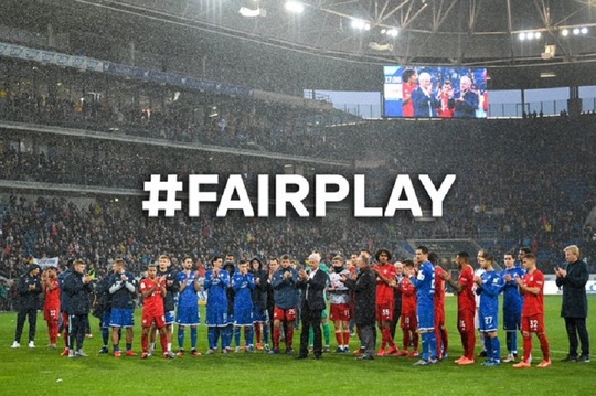 FOTO: Twitter FC Bayern
