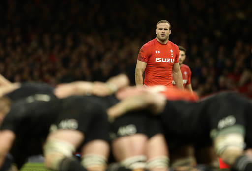 Rugbistul Jamie Roberts îşi întrerupe cariera sportivă ca să muncească în cadrul Serviciului Britanic de Sănătate