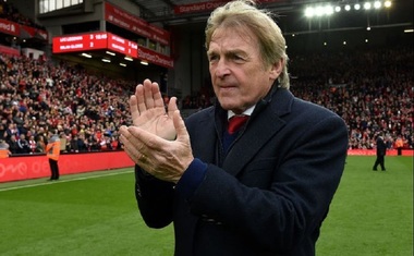 Kenny Dalglish a fost testat pozitiv cu coronavirus