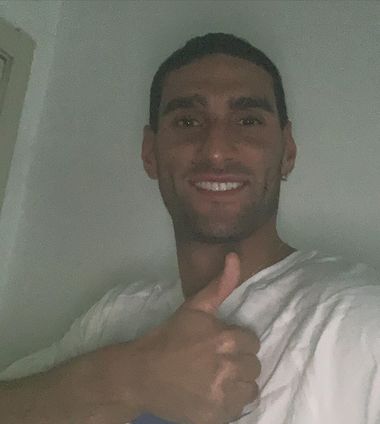 Fellaini a fost externat după ce a stat trei săptămâni în spital, în urma testării pozitive cu Sars-CoV-2