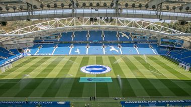 Stadionul echipei Brighton, transformat în centru drive-in de testare pentru Covid-19