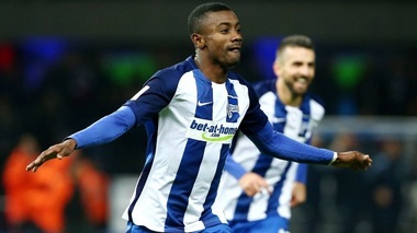 Scandal în Germania, după ce Kalou (Hertha) a postat un filmuleţ în care arată că nu se respectă măsurile de distanţare