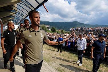 Miralem Pjanici şi-a dat acordul pentru a merge la FC Barcelona în această vară (presă)