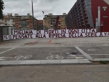 Suporterii echipei Torino nu sunt de acord cu reluarea Seriei A