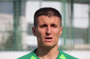 Un fotbalist turc riscă închisoarea pe viaţă pentru că şi-a omorât băieţelul de 5 ani prin sufocare. Motivul omorului: Pur şi simplu nu-l iubeam