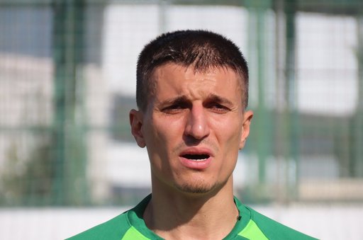 Un fotbalist turc riscă închisoarea pe viaţă pentru că şi-a omorât băieţelul de 5 ani prin sufocare. Motivul omorului: Pur şi simplu nu-l iubeam