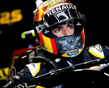 Carlos Sainz Jr la Ferrari din sezonul 2021