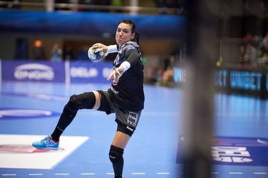 Şapte handbaliste de la CSM Bucureşti şi SCM Rm. Vâlcea, între nominalizările pentru All Star Team - Liga Campionilor
