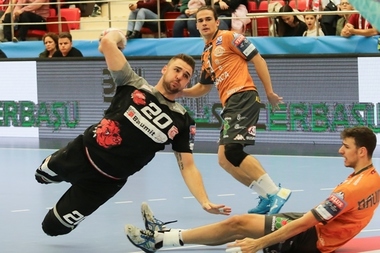 Andras Szasz revine la Dinamo după un sezon petrecut în Ungaria