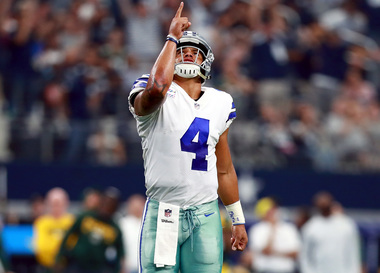 Dak Prescott (Dallas Cowboys) va dona un milion de dolari pentru îmbunătăţirea pregătirii poliţiei şi educaţie împotriva rasismului