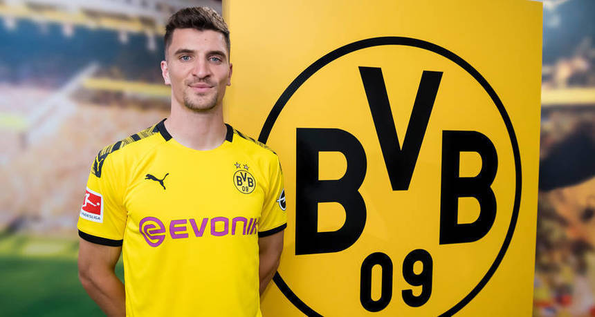 Thomas Meunier a semnat cu Borussia Dortmund