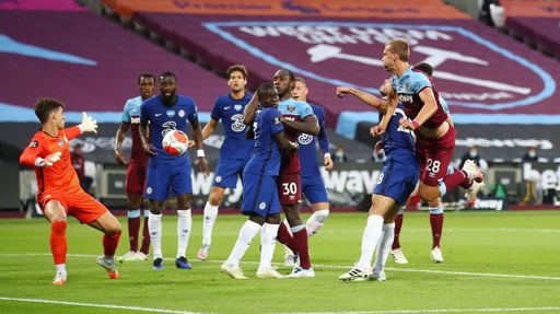 Chelsea a fost învinsă de West Ham, scor 3-2, în Premier League. Ultimul gol al învingătorilor, marcat în minutul 89