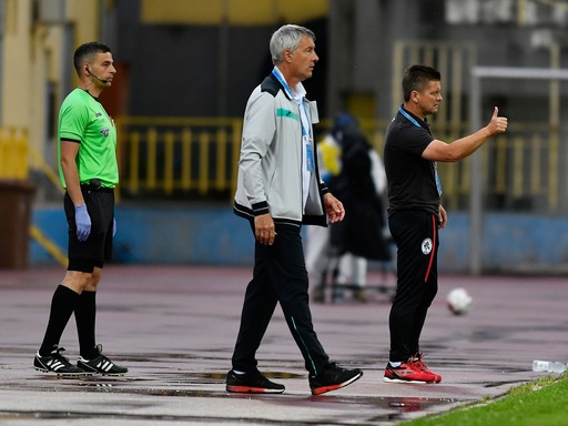 Universitatea Craiova a învins în deplasare Gaz Metan Mediaş, scor 2-1, revenind de la 0-1