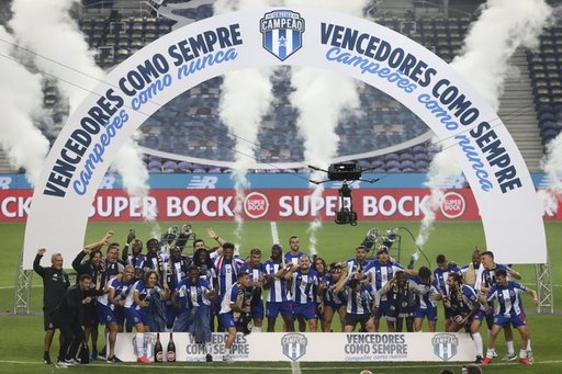 FC Porto a devenit campioana Portugaliei după ce a învins echipa Sporting, cu 2-0