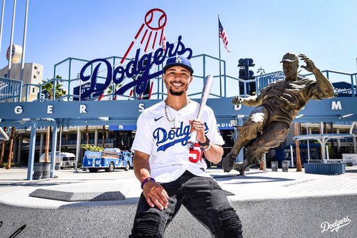 MLB: Mookie Betts a semnat un nou contract de 356 de milioane de dolari cu LA Dodgers, valabil 12 ani