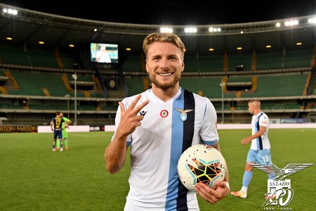 Lazio Roma a obţinut o victorie categorică în meciul din deplasare cu Verona, scor 5-1, în care gazdele au condus cu 1-0. Immobile a înscris trei goluri