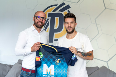 Alexandru Băluţă a semnat un contract cu echipa ungară Akademia Puskas