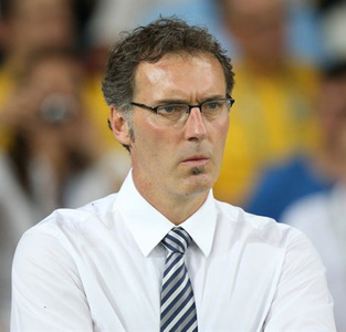 FC Barcelona anunţă că nu l-a contactat pe Laurent Blanc pentru postul de antrenor