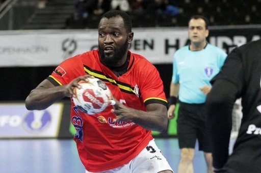 Centrul naţionalei de handbal a Angolei, Rome Hebo, noul jucător al echipei Dinamo Bucureşti