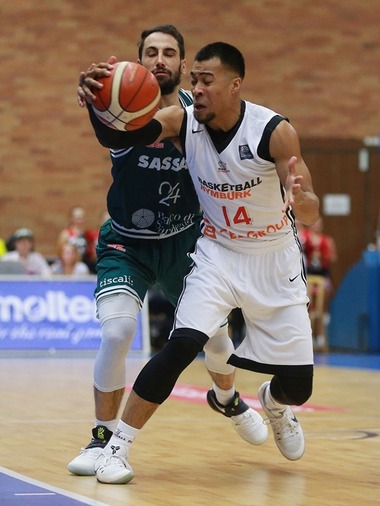 Stephen Holt, noul jucător al echipei de baschet masculin CSM Oradea, care va juca şi în FIBA Europe Cup