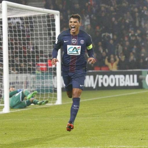 Thiago Silva ar putea ajunge la Fiorentina