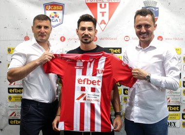 Marian Pleaşcă a semnat cu UTA Arad