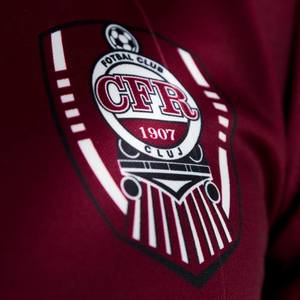 CFR Cluj a fost învinsă de Dinamo Zagreb la loviturile de departajare şi a fost eliminată în turul doi preliminar al Ligii Campionilor